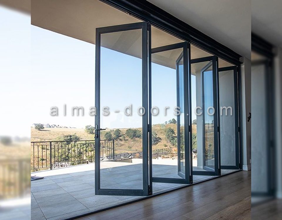 درب شیشه ای فولدینگ