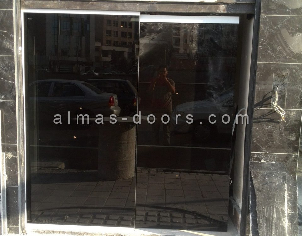 نصب درب اتوماتیک کشویی شرکت فنی مهندسی شهران