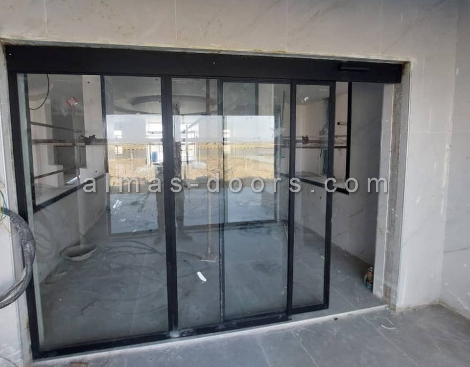 نصب درب اتوماتیک کشویی پایانه مسافربری در سمنان